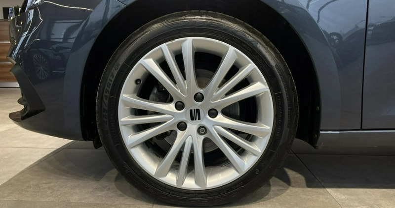 Seat Leon cena 78900 przebieg: 75900, rok produkcji 2021 z Frombork małe 232